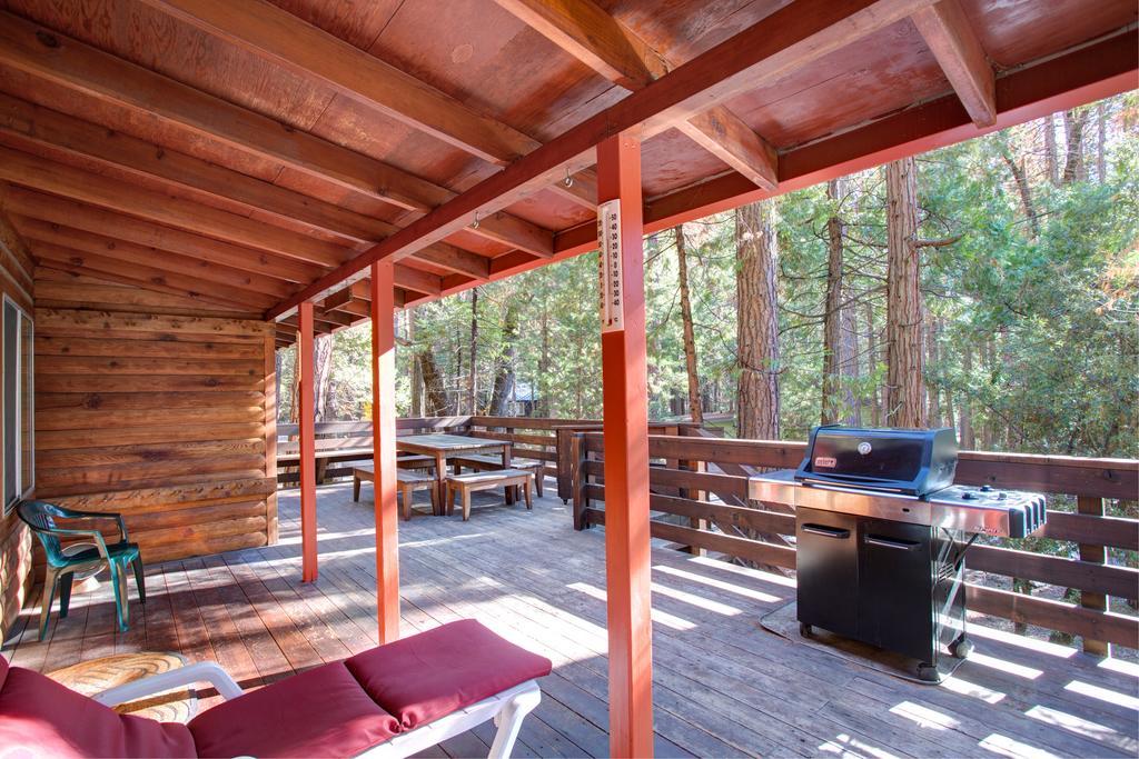 70 Simmons Den Chalet *